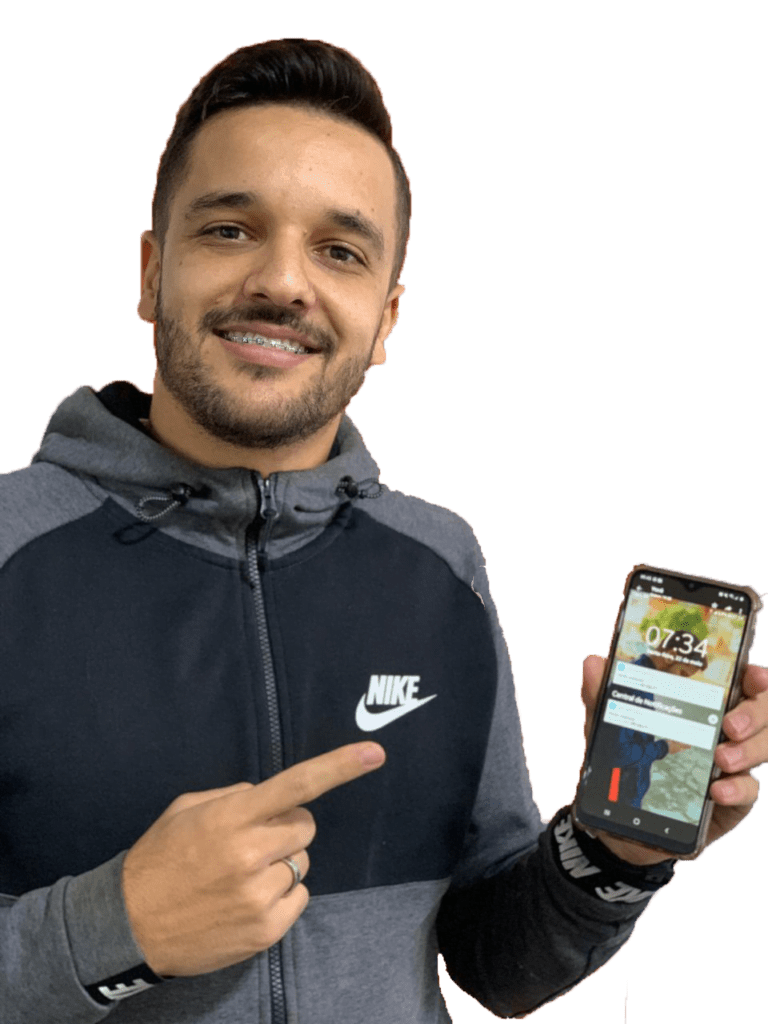 Andrei, criador do Curso Autoridade Orgânica no Instagram